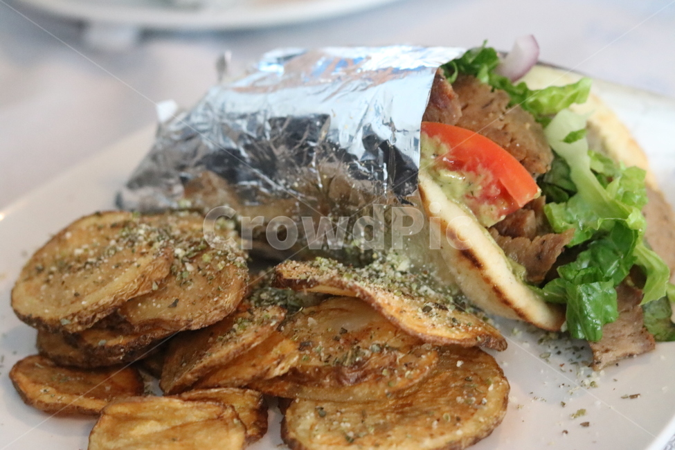gyro,자이로,음식,감자튀김,fries