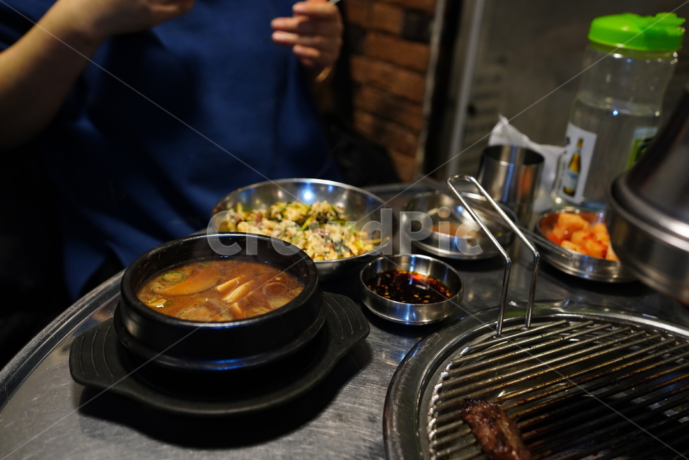 한식,된장,찌개,국물,요리,음식,푸드,food,반찬,식사,먹거리,bowl,음식,식재료,요리,food,cook,meal,dishes,food reserves,한식,한국음식,한국요리,korean food,korean dishes,korean meal,korean cook