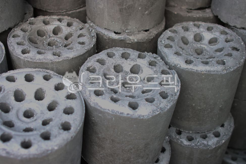 연탄, 연료, 구멍, coalbriquettes, fuel, 사진,이미지,일러스트,캘리그라피 - joyfulharu작가