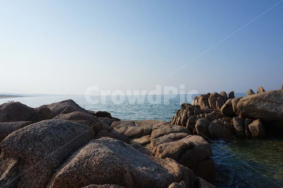 동해,해수욕장,강원도해수욕장,해변,여름휴가,햇살,땡볕,파란하늘,시원한바닷물