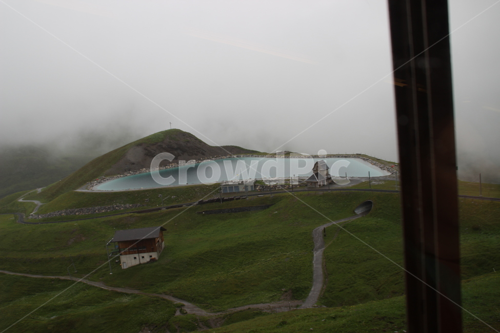 인터라켄,융프라우산,융프라우,기차,열차,호수,스위스,interlaken,jungfraumt,jungfrau,train,lake,swiss,switzerland,시골,마을,풍경,landscape,country,rural,town,해외,외국,세계,foreign,oversea,world