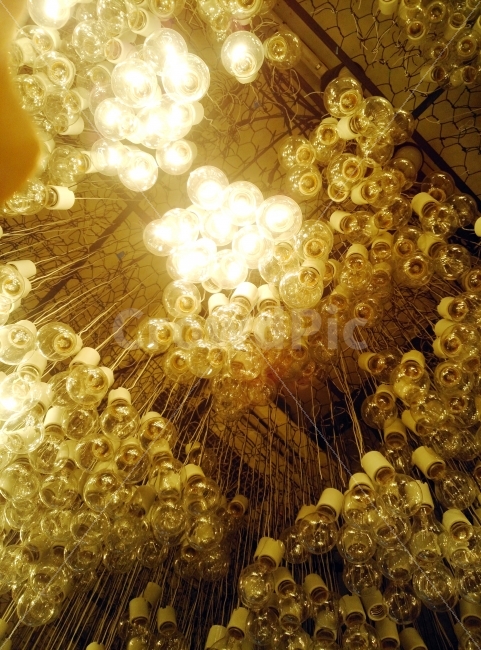전구,전구다발,light,빛,천장,인테리어,실내디자인,interior design