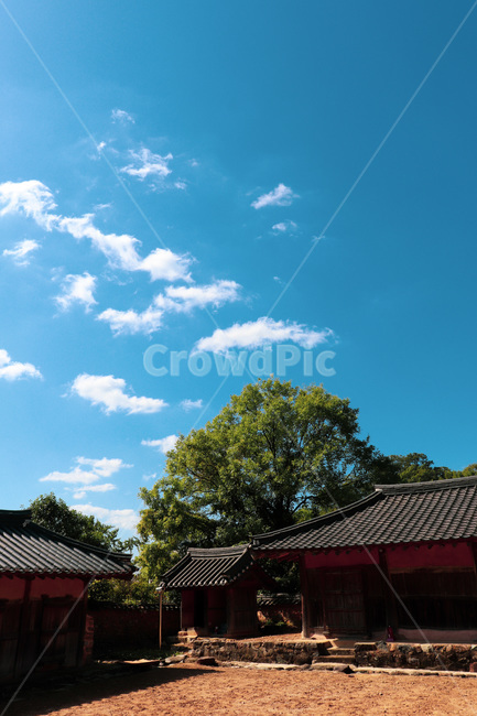 roof,지붕,하늘,sky,기와,한옥,koreanstylehouse,house,한국전통,한국문화,korean traditional,korean culture