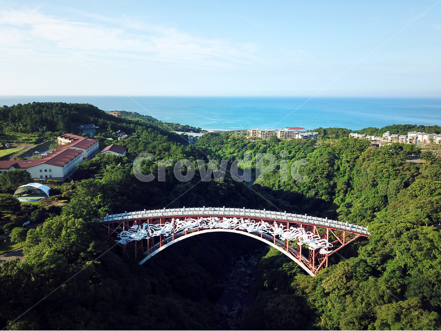 칠선녀다리,서귀포명소,천제연폭포,중문,오션뷰,제주도,jeju,jeju island,건축물,건물외관,exterior,building,structure,architecture,construction,건물,arch bridge,아치교,arch,아치,arched,아치형,bridge,다리