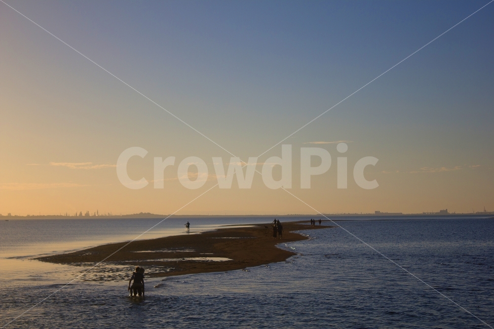 노을,호주,해변,바다,하늘,sunset,ausralia,퀸즈랜드,queensland,석양,웰링톤포인트,wellingtonpoint,구름,바다를건너는사람들,모세의기적,자연,풍경,nature,landscape,해외,외국,세계,foreign,oversea,world,세계자연풍경,해외자연풍경,외국자연풍경,world nature landscape,사람들,대중,군중,other people,crowd,여행,휴가,traveling,vacation,trip,outdoors,옥외,land,땅