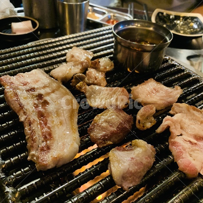 고기,삼겹살,목살,구이,푸드,food,요리,식사,생고기,육류,고기,meat