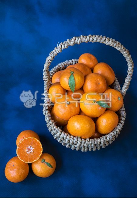 mandarin,Sweet and sour,citrus fruits,fruit,bowl,leaf,Orange,delicious,food,tangerines,orange,citrusfruit,sweet,Jeju tangerines