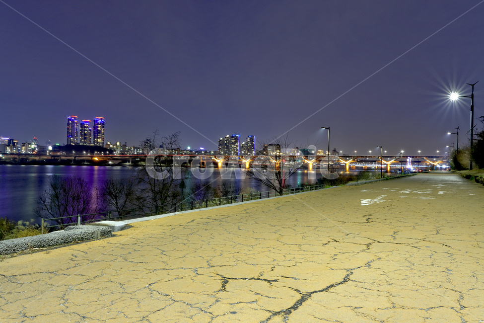 한강,야경,둔치,다리,대교,강,불빛,빛,저녁,서울,야경,밤,풍경,nightscape,night,landscape