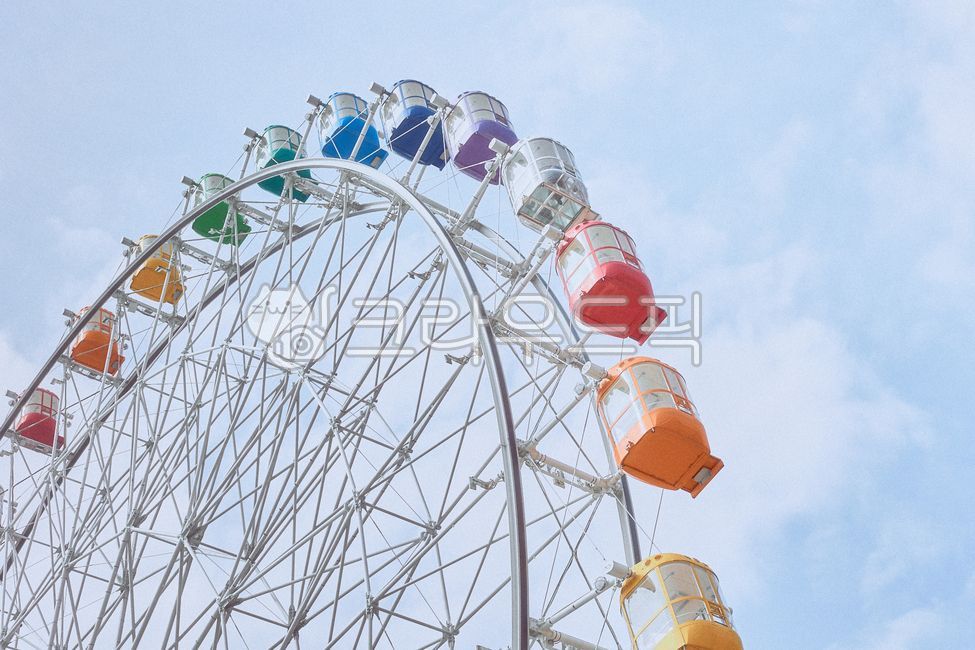 관람차,놀이공원,놀이기구,대관람차,놀이시설,유원지,테마파크,어린이날,파란,하늘,놀이동산,playground,amusementpark,회전,야외,재미있는