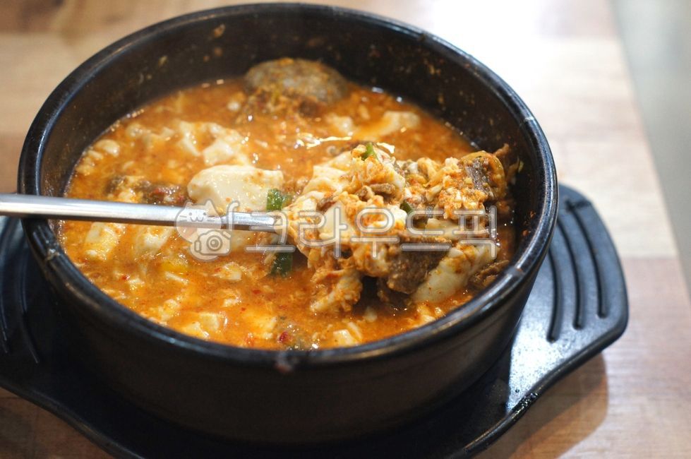 순두부찌개,찌개,softtofustew,スンドゥブチゲ,koreancuisine,sundubujjigae,spicystew