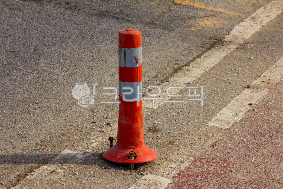 road,도로,안전,안전봉,교통안전봉,공공시설
