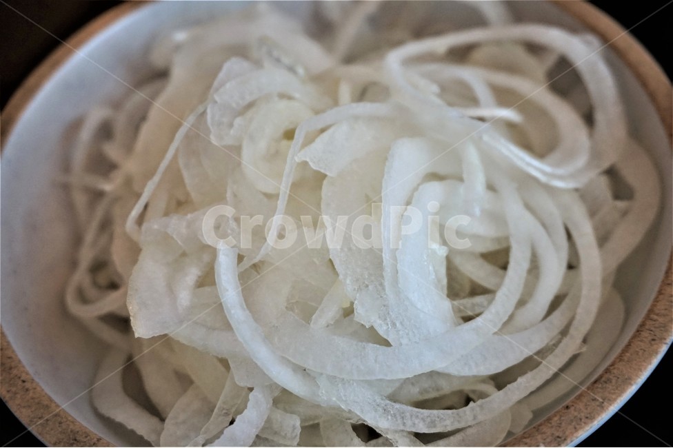 양파,양파채,흰색,어니언,음식,채소,야채,식재료,식품,반찬,요리,요리재료,재료,신선한,싱싱한,농작물,vegetables,food,cook,양파절임,onion,plant,식물,vegetable,sprout,beansprout,음식,식재료,요리,food,cook,meal,dishes,food reserves,채소,야채,vegetables