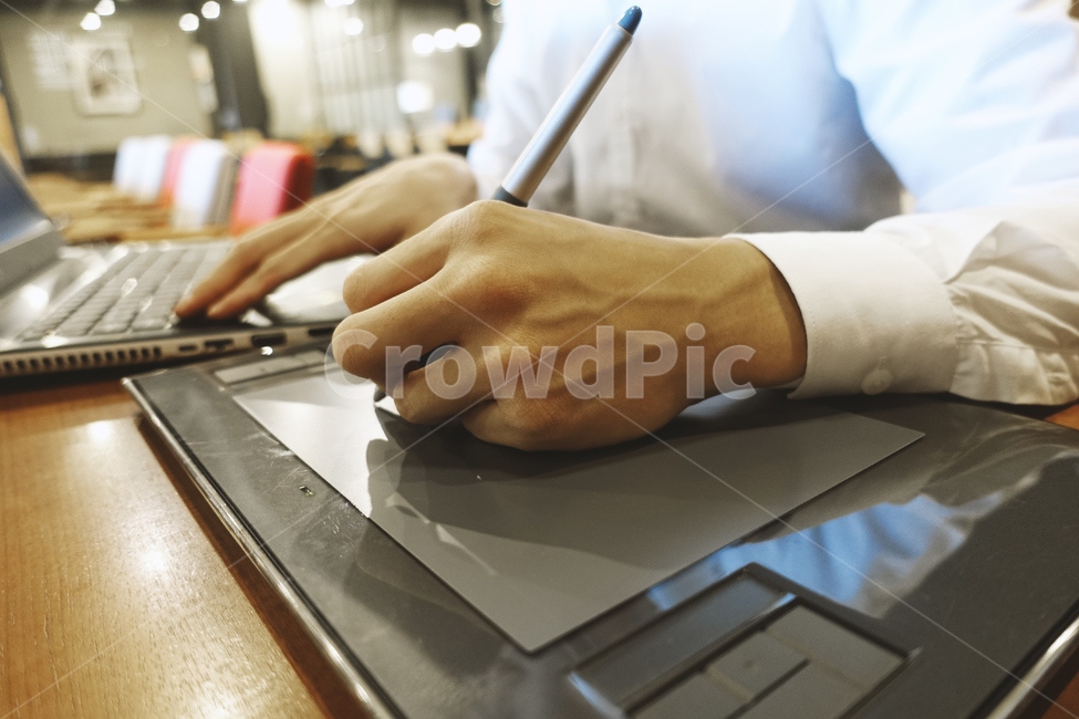 타블렛,드로잉,웹툰,만화,그리기,펜,draw,drawing,손,스케치,테블렛,태블렛,테블릿,태블릿,비즈니스,사업,business,service,work
