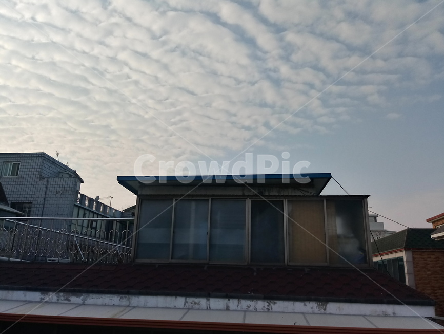 하늘,구름,sky,cloud,air,도시,도심,건물,건축,city,building,풍경,건축물,건물외관,exterior,building,structure,architecture,construction
