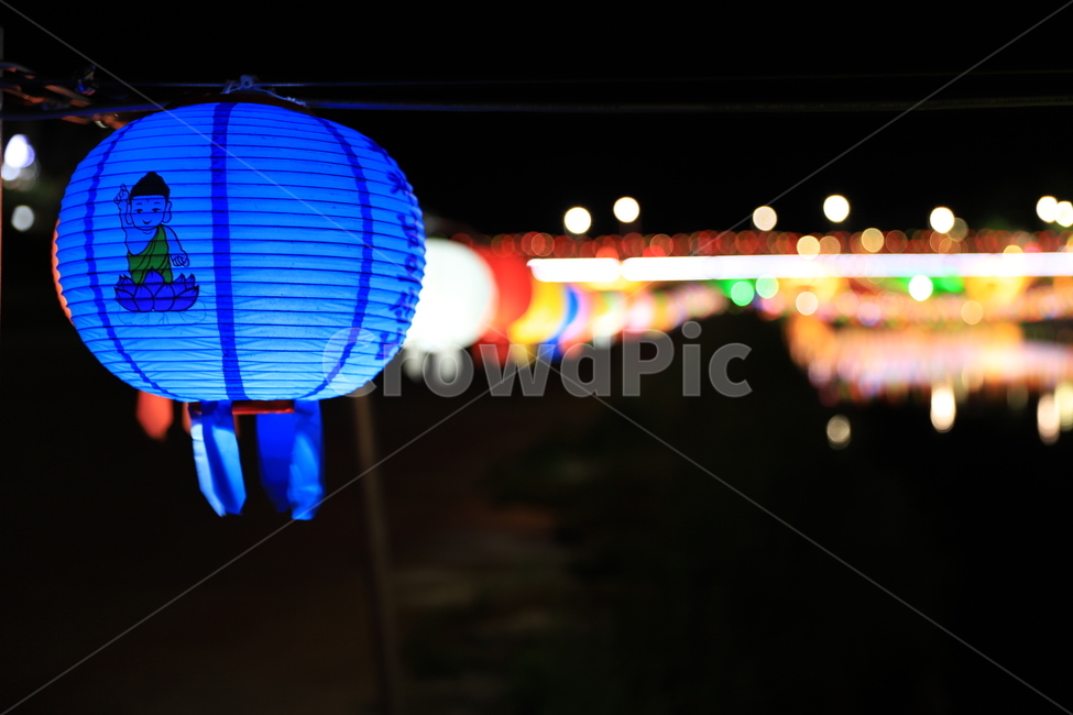 연등,부처님오신날,석가탄신일,야경,축제,야경,밤,풍경,nightscape,night,landscape,종교,신앙,religion,belief,faith,축제,행사,festival,carnival,event,기념일,축하,anniversary,congratulation,celebrate,celebration
