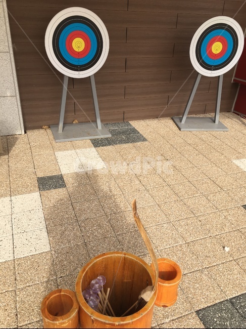 과녁,활,화살,실외,옥외,게임,오락,놀이,game,play