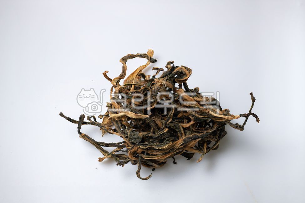 건조된식자재,가지,음식,가지무침,검은색,겨울