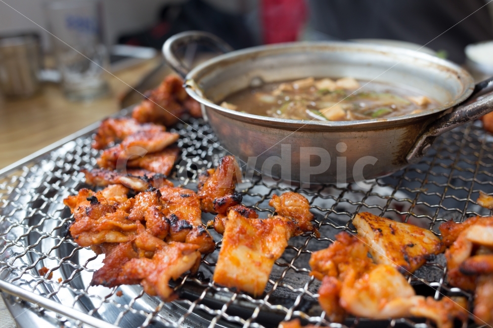닭갈비,닭불고기,닭고기,숯불닭갈비,음식사진,육류,한국음식,한식,음식,식재료,요리,food,cook,meal,dishes,food reserves,육류,고기,meat,한식,한국음식,한국요리,korean food,korean dishes,korean meal,korean cook