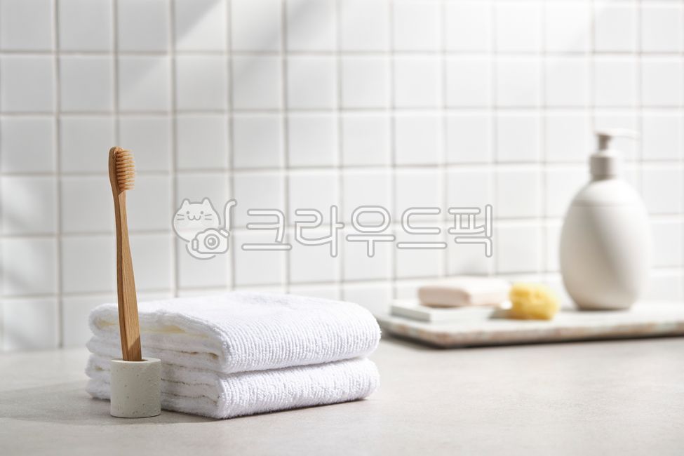 bath supplies,beauty,cozy,white,towel,tile,cosmetic,decoration,bathroom,spa,Organic,natural light,textile,wash,warm,light,background,plant,object,shower,Clean,house,interior,modern,decor,design,hotel,table,organic,restroom,health,comfort,room,lifestyle,ho