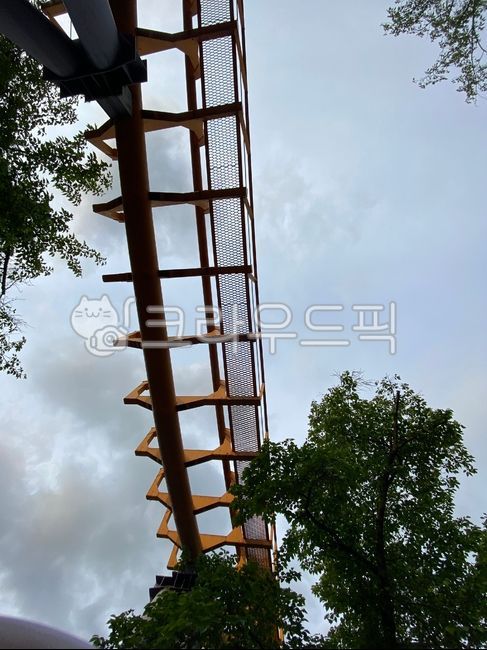 sky,cloud,outdoor,Amusement Park,Roller Coaster,tree,Out