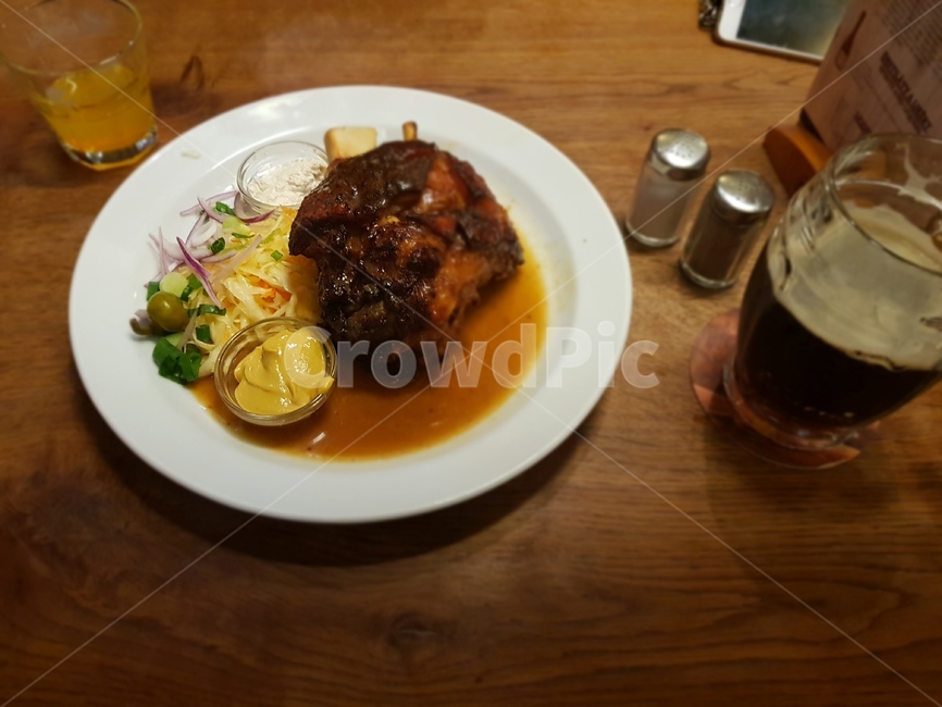 꼴레뇨,프라하,맥주,체코,동유럽,족발,음식,식재료,요리,food,cook,meal,dishes,food reserves