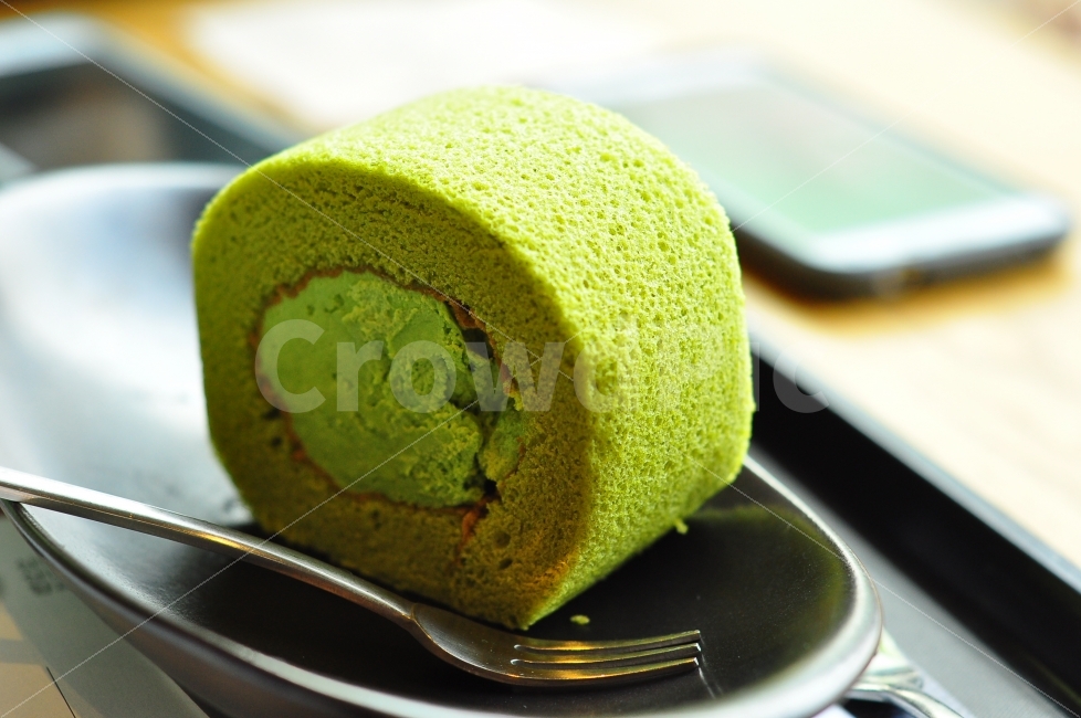 홍대,오설록,카페,녹차,롤케익,초록색,케익,크림,디저트,cafe,cafeteria,greentea,rollcake,green,cream,dessert,음식,식재료,요리,food,cook,meal,dishes,food reserves,빵,bread,디저트,간식,후식,dessert,snack