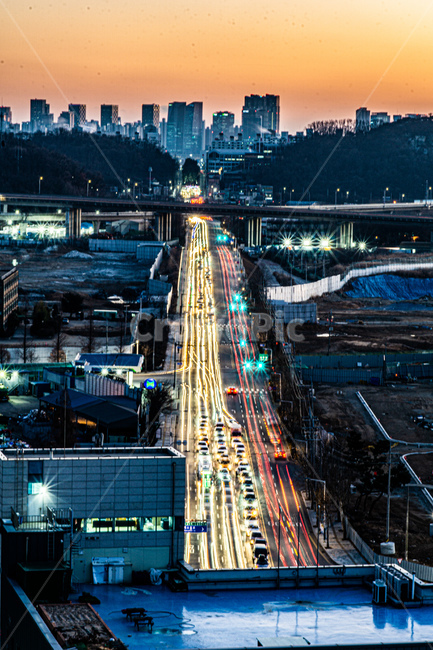 road,도로,intersection,교차로,차,자동차,차량,차량궤적,궤적,장노출,freeway,빛,light,longexposure,퇴근길,길,해질녘,풍경,landscape,야경,밤,풍경,nightscape,night,landscape,도시,city,한국도시풍경,한국도시경관,korea cityscape