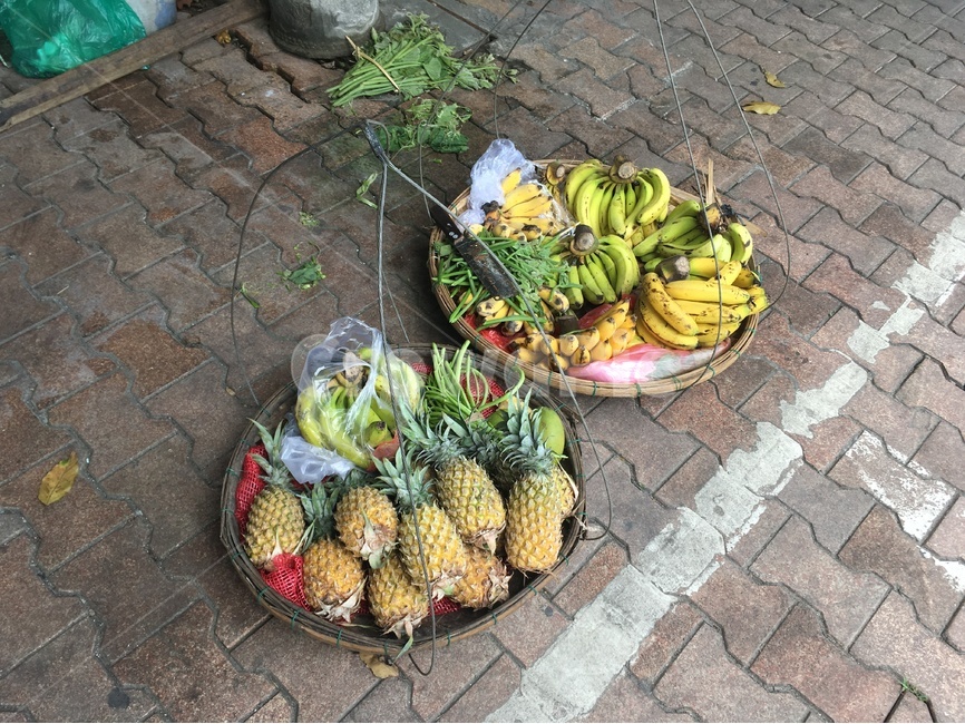 바나나,열대과일,파인애플,시장,노점,과일,베트남풍경,풍경,음식,식재료,요리,food,cook,meal,dishes,food reserves,과일,열매,fruit