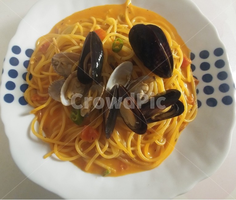 혼밥,요리,식사,스파게티,해물스파게티,해산물,홍합,토마토소스
