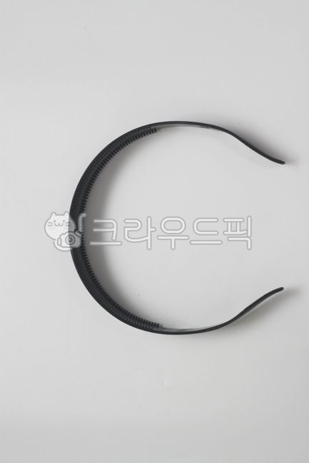 hair band,objects,hair tie,thing,object