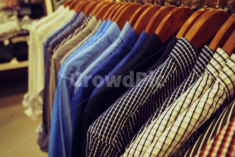 셔츠,옷걸이,남방,감성사진,옷정리,인테리어,의류,옷,패션스타일,의상,fashion,style,쇼핑,shopping