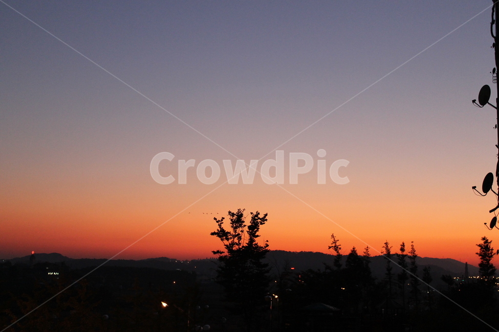 실루엣,silhouette,sunset,dusk,twilight,석양,일몰,황혼,하늘,붉은하늘,sky,redsky,nature,dawn,새벽,자연,풍경,nature,landscape,outdoors,옥외,red sky,붉은 하늘