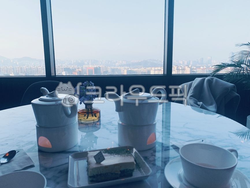 sky,cafe sky,sky view,cafe,cafe car