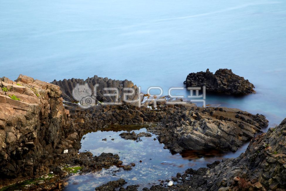 주상절리,경주,파도,용암바위,바닷가,전망대,풍경,관광지,여행명소,지질,부채꼴,지질공원,천연기념물,테마,관광명소,해안,한국,경상도,읍천항,jusangjeolli,gyeongju,wave,lavarock,beach,observatory,scenicarea,sea,tourismarea,touristspot,geological,fanshaped,geologicalpark,naturalmonument,theme,tourismattractions,shoreline,해안선,nature,자연