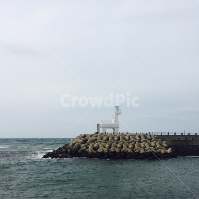 제주도,이호태우해변,풍경,자연,바다,nature,ocean,등대,lighthouse,outdoors,옥외,land,땅,water,물,shoreline,해안선,대양,sea,coast,연안
