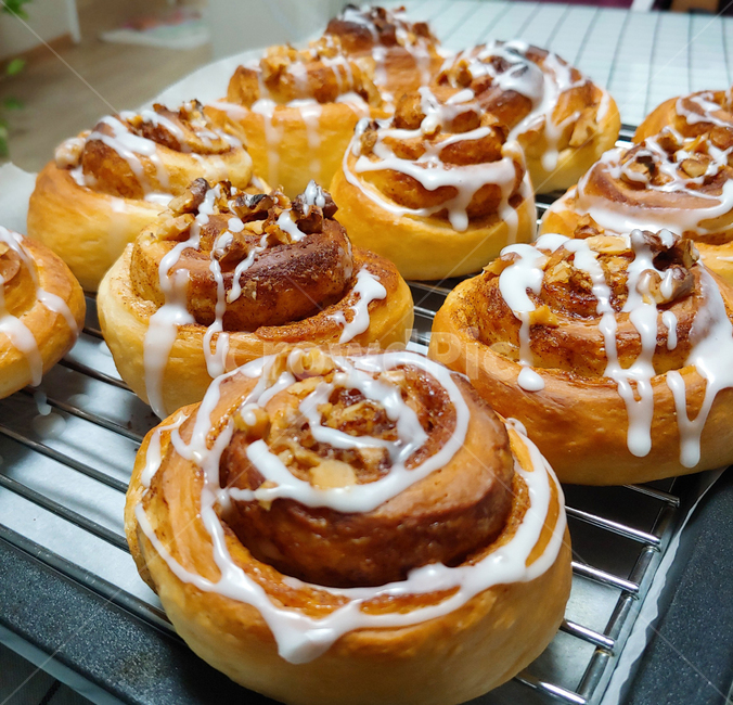 bun,bread,빵,food,음식,시나몬롤,베이킹,cinnamonroll,cinnamonbread,bake,시나몬빵