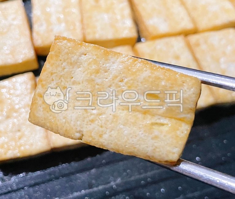 두부부침,부침,두부,식사,들기름두부부침,음식,젓가락,food,meal