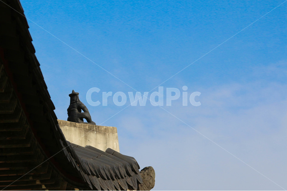감성,궁궐,처마,기와,하늘,장식,상,용마루,한옥,한국전통,한국문화,korean traditional,korean culture,건축물,건물외관,exterior,building,structure,architecture,construction
