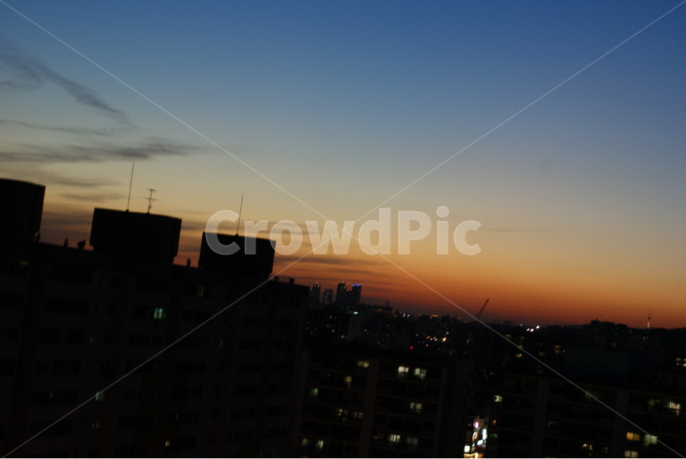 자연,경치,풍경,outdoors,옥외,공사,노을,하늘,주황색하늘,야경,밤,풍경,nightscape,night,landscape,도시,city
