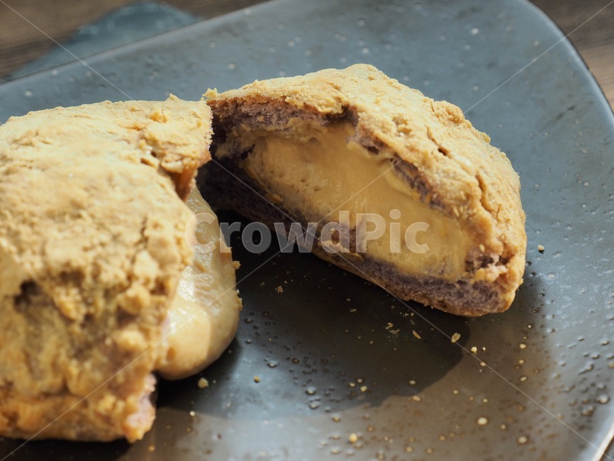 빵,음식,원형,제과,제빵,간식,베이커리,배경,bread,food,circle,confectionery,baking,snack,bakery,background,cream,크림,음식,식재료,요리,food,cook,meal,dishes,food reserves,빵,bread