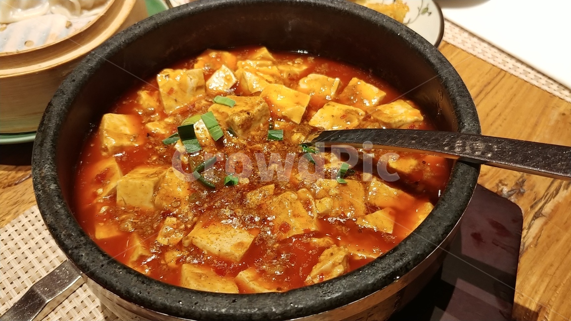 마파두부,홍콩요리,홍콩음식,중국요리,중국음식,중화요리,cook,meal,chinesedishes,뚝배기,두부,양념,음식,식재료,요리,food,cook,meal,dishes,food reserves,중식,중국음식,중화요리,chinese food,chinese dishes,chinese meal,chinese cook