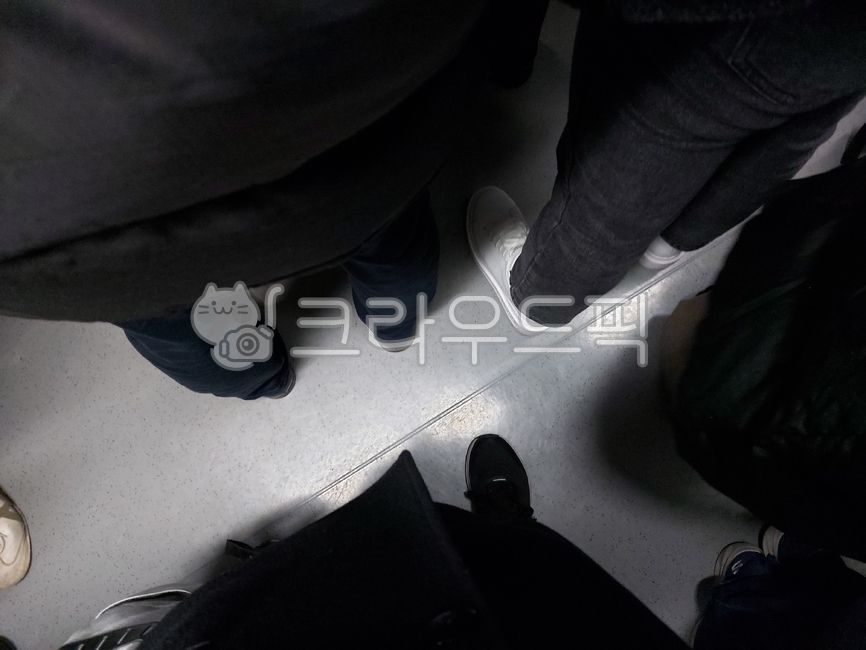 출근길,지하철,혼잡,출근,퇴근,퇴근길,rushhour,군중,밀집,대중교통