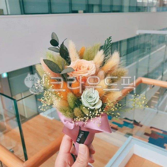 꽃다발,드라이플라워,미니꽃다발,작은꽃다발,비누꽃다발,꽃꽃이,로즈데이,장미꽃다발