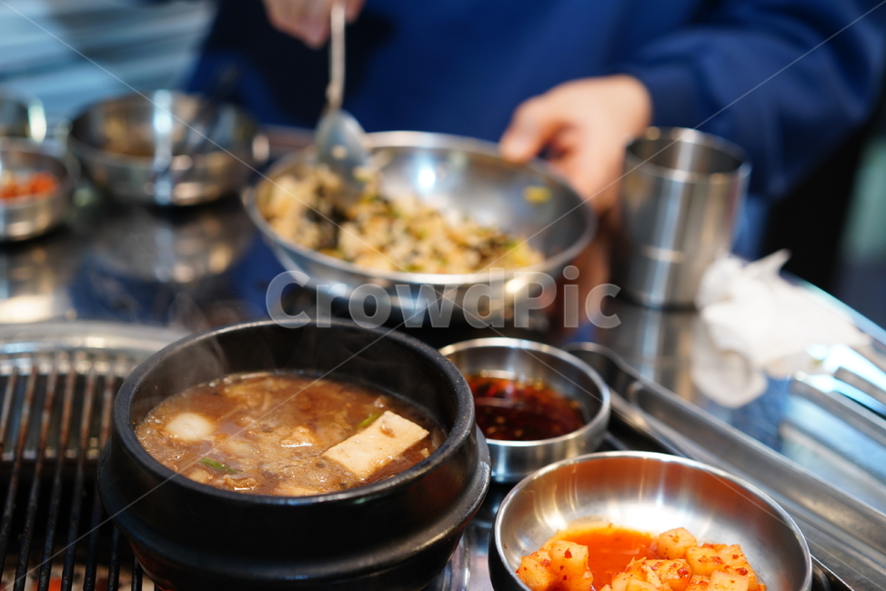 한식,국물,요리,찌개,식사,반찬,먹거리,푸드,food,된장,뚝배기,두부,먹방,음식,식재료,요리,food,cook,meal,dishes,food reserves,한식,한국음식,한국요리,korean food,korean dishes,korean meal,korean cook