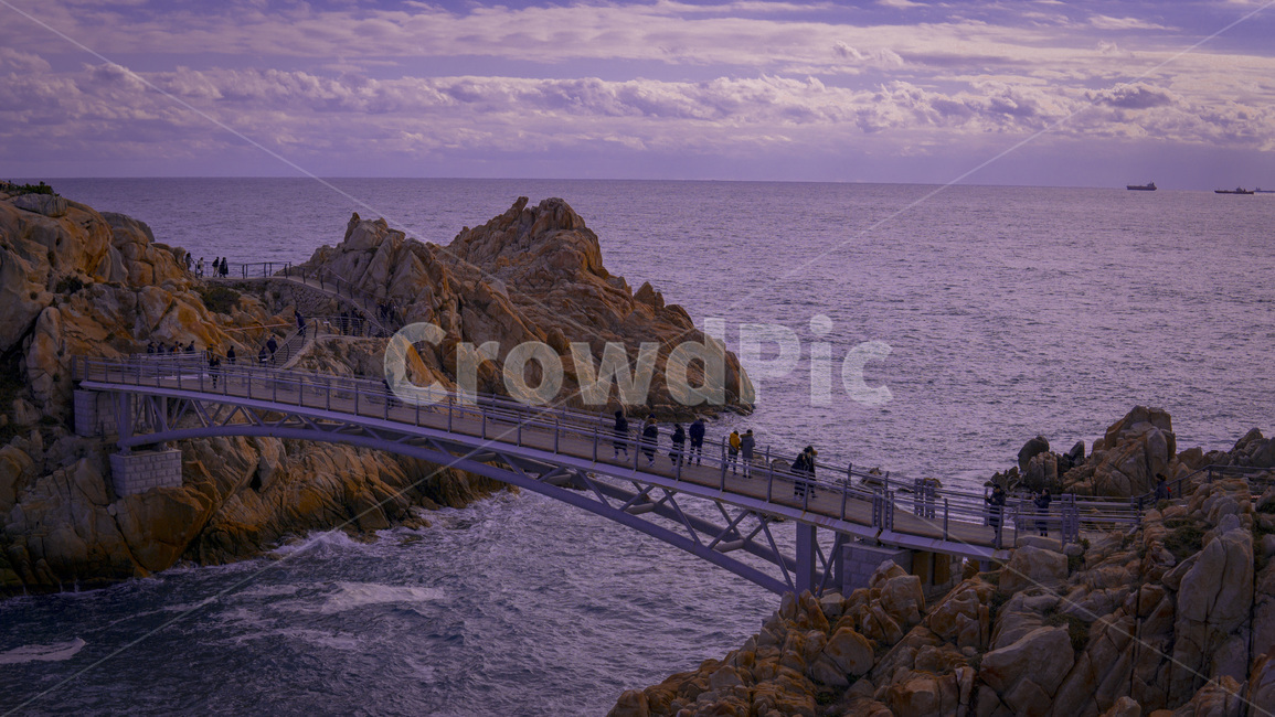 자연,풍경,바다,nature,landscape,사람들,울산,landmark,대왕암공원,방어진,여행,하늘,핑크,경치,한국자연풍경,crowd,자연,풍경,nature,landscape,한국자연풍경,한국자연경관,korea nature landscape,사람들,대중,군중,other people,crowd,promontory,곶,building,건물
