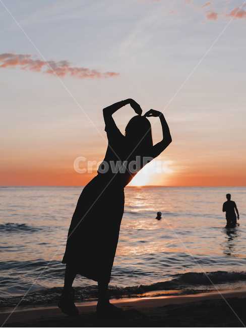 person,자연,사람,human,인간,nature,보라카이,그림자,하트,사랑,실루엣,사람,인물,인간,human,person,여성,여자,woman,female,lady,인물실루엣,사람실루엣,character silhouette,human silhouette
