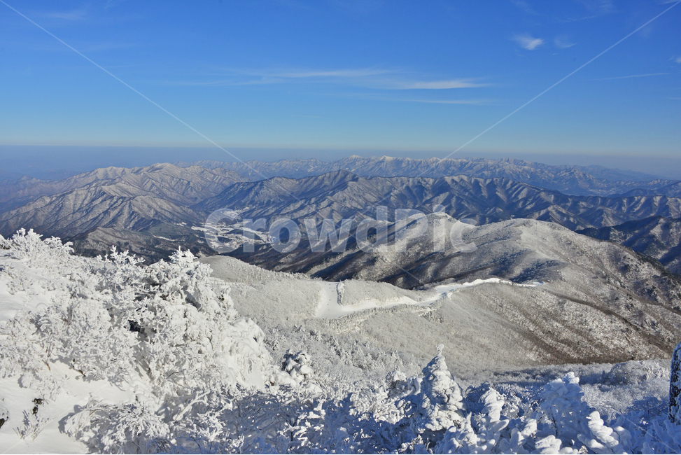 glacier,빙하,ice,빙,snow,nature,자연,landscape,경치,outdoors,옥외,향적봉,scenery,풍경,mountain,산,경관,무주,덕유산,설천봉,상제루,덕유산설경,상고대,눈,겨울,계절,중봉,겨울,계절,winter,season,자연,풍경,nature,landscape