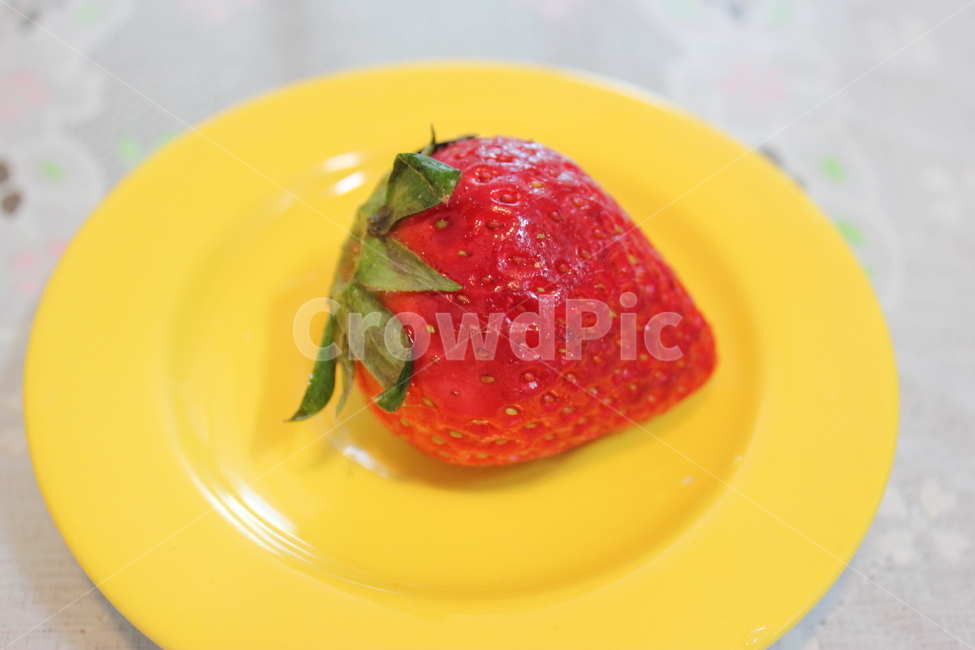 fruit,딸기,과일,food,음식,strawberry,음식,식재료,요리,food,cook,meal,dishes,food reserves,과일,열매,fruit