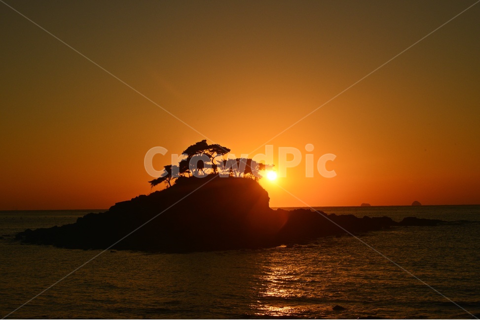 부안,솔섬,솔섬일몰,솔섬해넘이,해넘이,human,인간,person,사람,outdoors,옥외,nature,자연,sunset,일몰,sky,하늘,dusk,황혼,redsky,붉은하늘,자연,풍경,nature,landscape,한국자연풍경,한국자연경관,korea nature landscape