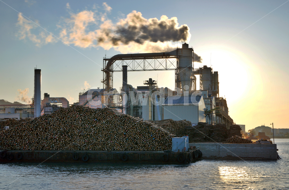 북성포구,일몰,굴뚝연기,바다,서해,공장,산업,제조업,밤,야경,에너지산업,산업,industry,industrial,제조업,manufacturing business,manufacturing industry,에너지산업,energy industry,building,건물,factory